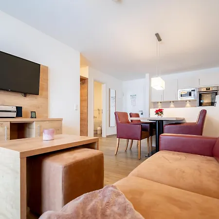 Apartament 207 *